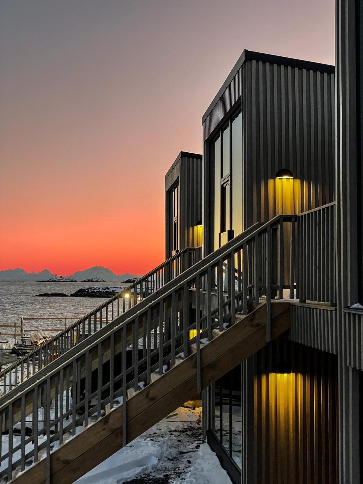 Henningsvaer Lofoten New Apartment Esterno foto
