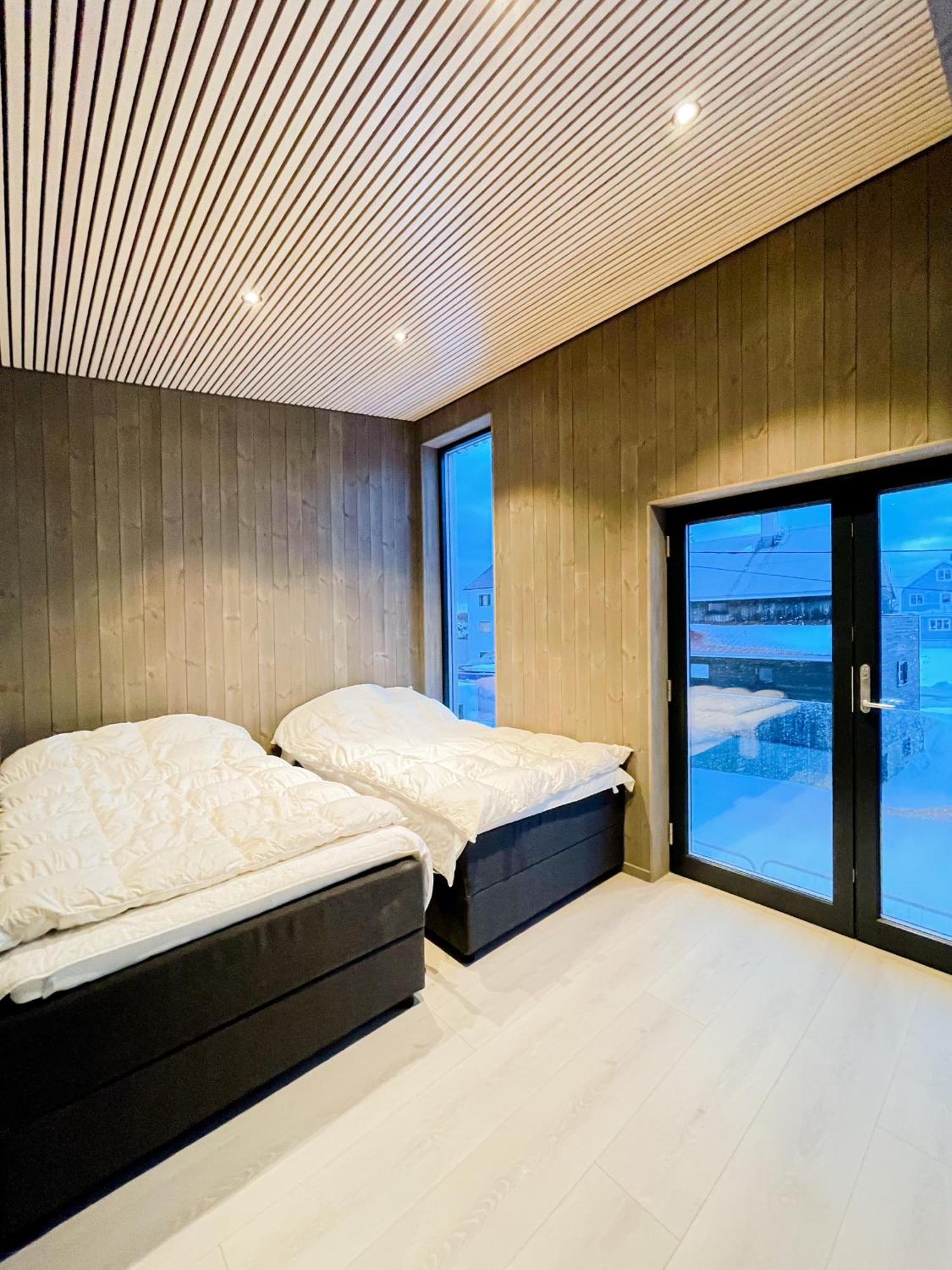 Henningsvaer Lofoten New Apartment Esterno foto