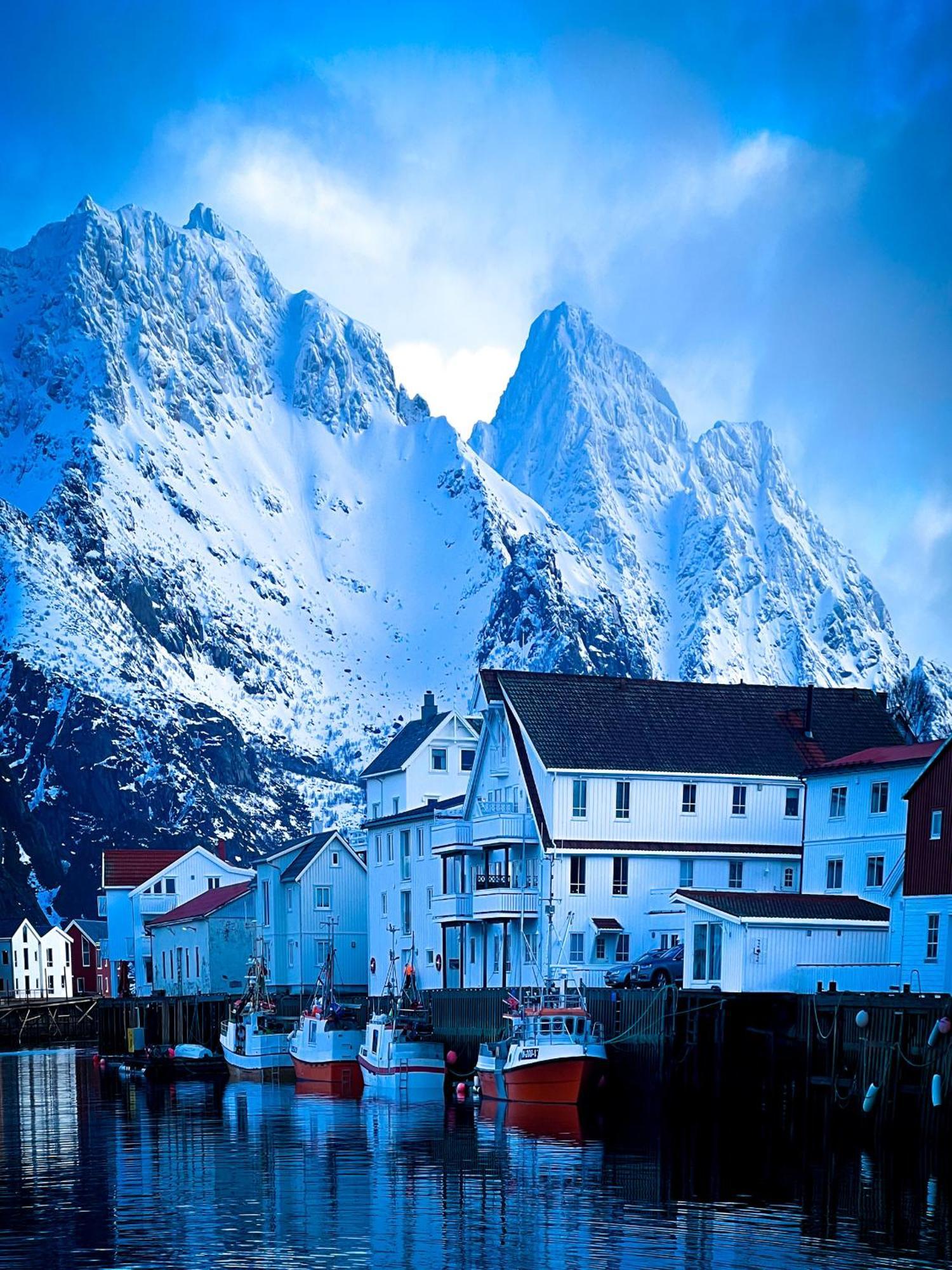 Henningsvaer Lofoten New Apartment Esterno foto